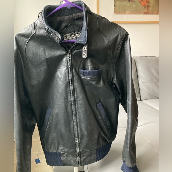Used leather jacket - Picture 1 of 7